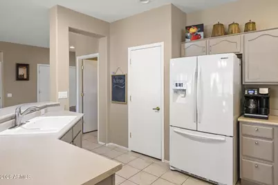 19450 N Hidden Canyon Drive, Surprise, AZ 85374 - Photo 17