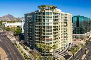 2402 E Esplanade Ln, Phoenix, AZ 85016 - Photo 1