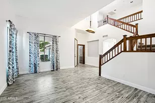 563 E Krista Way, Tempe, AZ 85284 - Photo 5