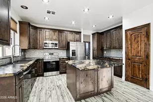 563 E Krista Way, Tempe, AZ 85284 - Photo 9