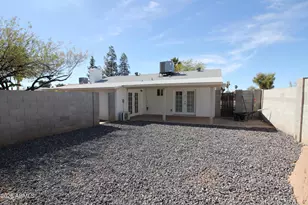 523 N Criss St, Chandler, AZ 85226 - Photo 23