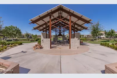 10704 E Hawk Avenue, Mesa, AZ 85212 - Photo 37