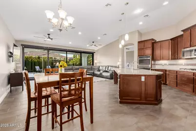 10704 E Hawk Avenue, Mesa, AZ 85212 - Photo 9