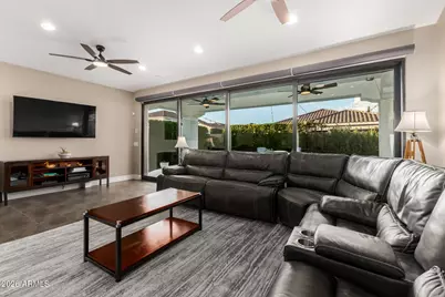 10704 E Hawk Avenue, Mesa, AZ 85212 - Photo 11