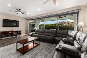 10704 E Hawk Ave, Mesa, AZ 85212 - Photo 11