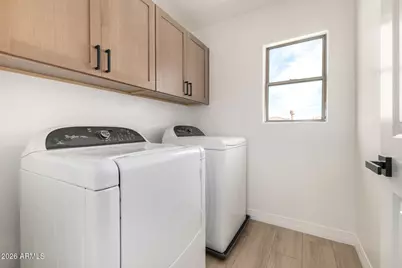 1821 W Kuralt Drive, Anthem, AZ 85086 - Photo 29