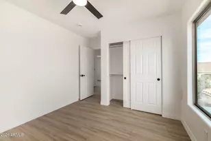 1821 W Kuralt Dr, Anthem, AZ 85086 - Photo 31