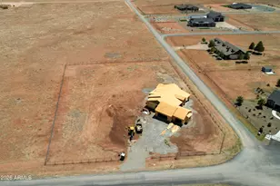 8283 N Covered Wagon Trail, Prescott Valley, AZ 86315 - Photo 9