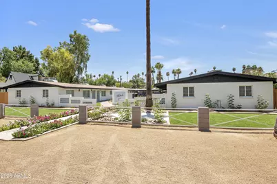 35 W Medlock Drive #3, Phoenix, AZ 85013 - Photo 1