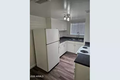 521 E Bethany Home Road, Phoenix, AZ 85012 - Photo 3