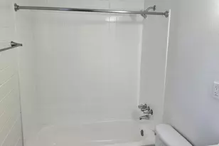 521 E Bethany Home Rd, Phoenix, AZ 85012 - Photo 7