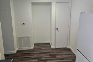 521 E Bethany Home Rd, Phoenix, AZ 85012 - Photo 5