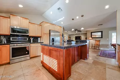 6131 N 13th Avenue, Phoenix, AZ 85013 - Photo 13