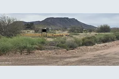 539Xx W Eagletail Road #-, Tonopah, AZ 85354 - Photo 7