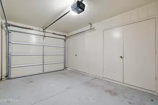10528 W Saratoga Cir, Sun City, AZ 85351 - Photo 29
