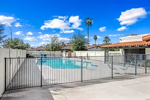 1108 W Mission Ln, Phoenix, AZ 85021 - Photo 29