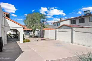 1108 W Mission Ln, Phoenix, AZ 85021 - Photo 31