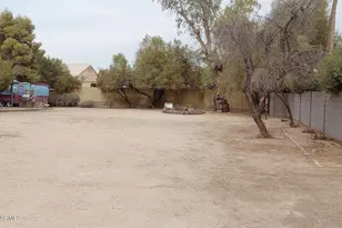 3401 E Paradise Ln, Phoenix, AZ 85032 - Photo 27