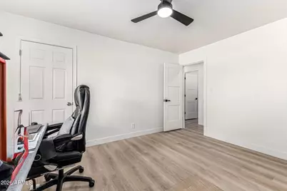 2539 E Campbell Avenue, Phoenix, AZ 85016 - Photo 17