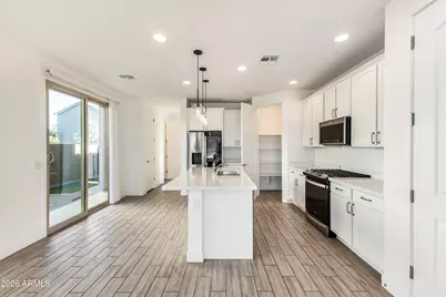 2042 W Lariat Lane, Phoenix, AZ 85085 - Photo 7