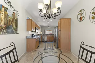 16462 W Chuparosa Ln, Surprise, AZ 85387 - Photo 11