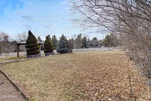 674 N Hulet Ln, Flagstaff, AZ 86004 - Photo 49