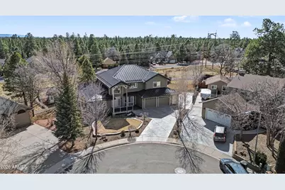 674 N Hulet Lane, Flagstaff, AZ 86004 - Photo 1