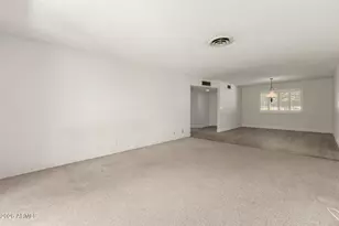 719 S Penrose Cir, Mesa, AZ 85206 - Photo 5