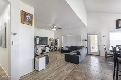 19894 N Toledo Avenue, Maricopa, AZ 85138 - Photo 13