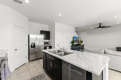 3301 W Stradling Avenue, Apache Junction, AZ 85120 - Photo 11