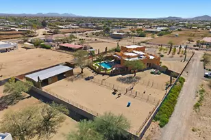 1114 E Carlise Rd, Phoenix, AZ 85086 - Photo 9