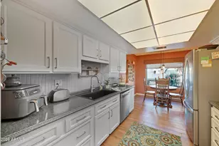 10625 W Desert Rock Dr, Sun City, AZ 85351 - Photo 21