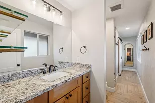 7339 E Wilshire Dr, Scottsdale, AZ 85257 - Photo 23