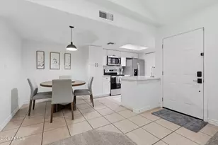 2855 S Ext Rd, Mesa, AZ 85210 - Photo 5