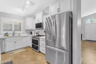 13438 W Redfield Rd, Surprise, AZ 85379 - Photo 23