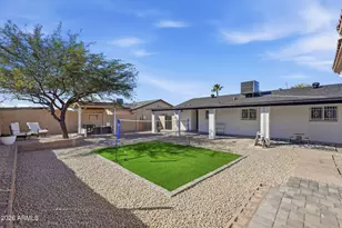 123 W South Mountain Ave, Phoenix, AZ 85041 - Photo 25