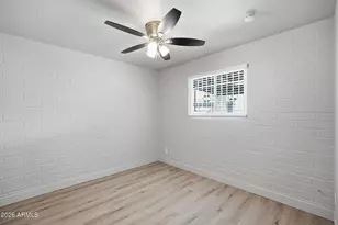 123 W South Mountain Ave, Phoenix, AZ 85041 - Photo 15