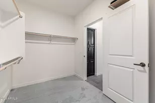 2511 W Queen Creek Rd, Chandler, AZ 85248 - Photo 23