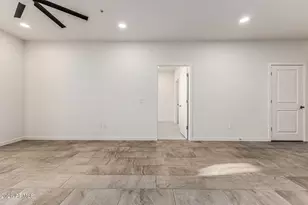 2511 W Queen Creek Rd, Chandler, AZ 85248 - Photo 15