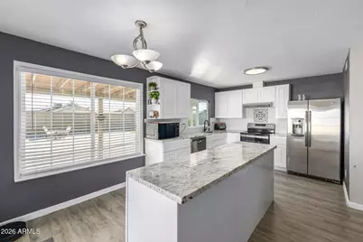 7953 W Sahuaro Drive, Peoria, AZ 85345 - Photo 9