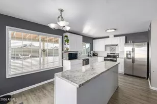 7953 W Sahuaro Dr, Peoria, AZ 85345 - Photo 9