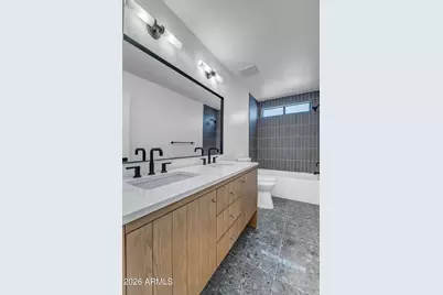 6332 W Shangri La Road, Glendale, AZ 85304 - Photo 19