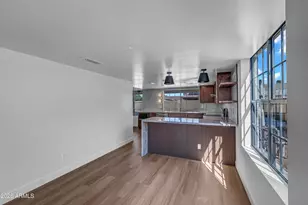 6332 W Shangri La Rd, Glendale, AZ 85304 - Photo 7