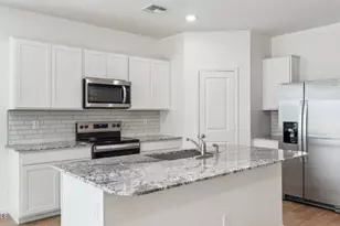 16180 N Catanzaro Dr, Maricopa, AZ 85138 - Photo 3