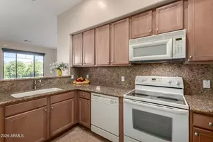 2989 N 44th St, Phoenix, AZ 85018 - Photo 7