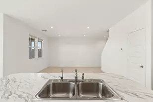 34900 W Lucca Dr, Maricopa, AZ 85138 - Photo 11