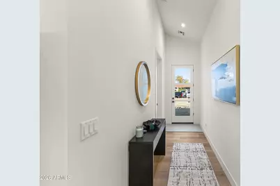 2009 E Don Carlos Avenue, Tempe, AZ 85281 - Photo 9