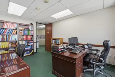 3033 N Central Avenue #555, Phoenix, AZ 85012 - Photo 13