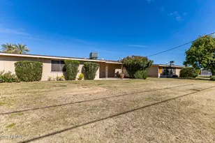 10511 W Clair Dr, Sun City, AZ 85351 - Photo 29