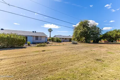 10511 W Clair Drive, Sun City, AZ 85351 - Photo 27